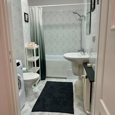 Apartamentytercet Quatro Apartament