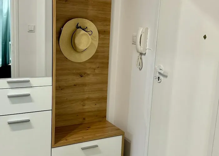 Apartamentytercet Quatro Lägenhet